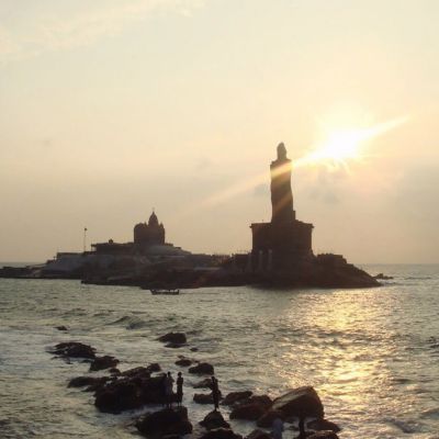 Delhi to Kerala tour package 5 Nights 6 Days by Flight